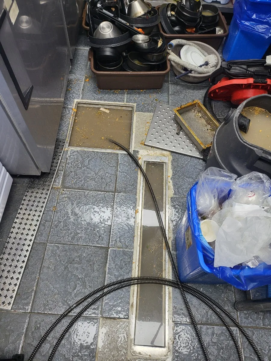대전광역시 중구 고압 세척 현장 작업 사진 — 체계적인 배관 진단 및 고압 세척 작업 과정